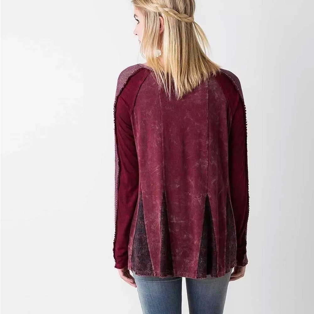 NWT buckle gimmicks washed Henley